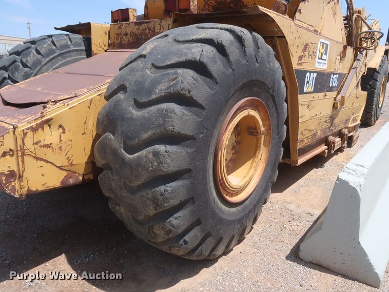 image for item JR9401 1996 Caterpillar 615C Series II  elevating scraper