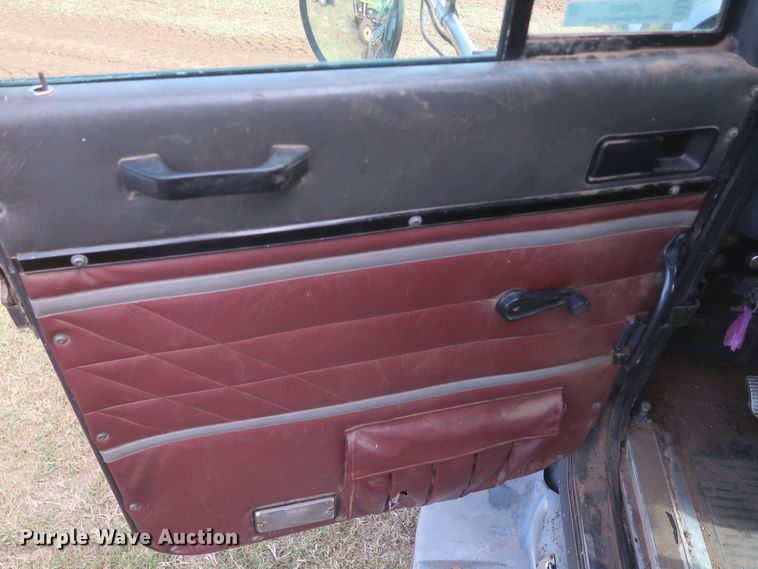 image for item JR9430 1999 International 9200  dump truck