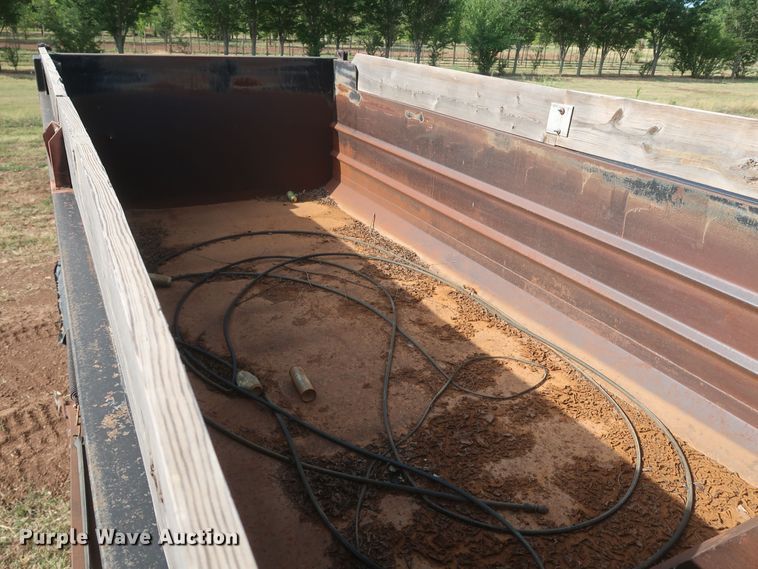 image for item JR9430 1999 International 9200  dump truck