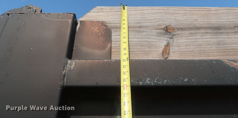 image for item JR9430 1999 International 9200  dump truck