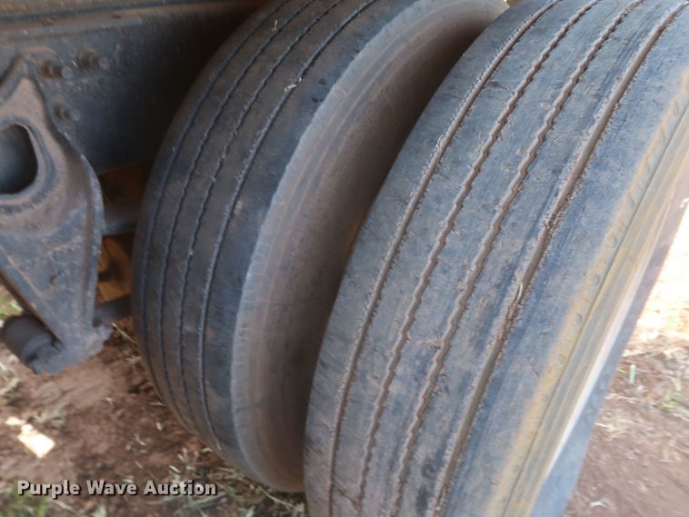 image for item JR9430 1999 International 9200  dump truck