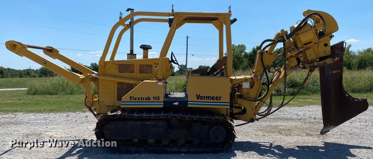 image for item JW9468 1993 Vermeer Flextrak 115  cable plow