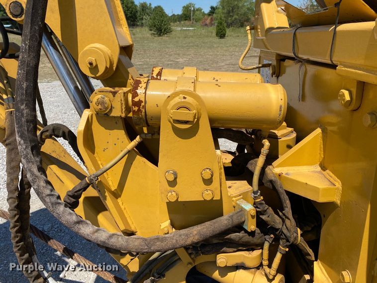 image for item JW9468 1993 Vermeer Flextrak 115  cable plow