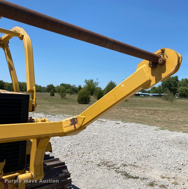 image for item JW9468 1993 Vermeer Flextrak 115  cable plow