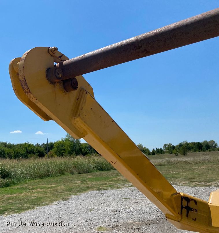 image for item JW9468 1993 Vermeer Flextrak 115  cable plow