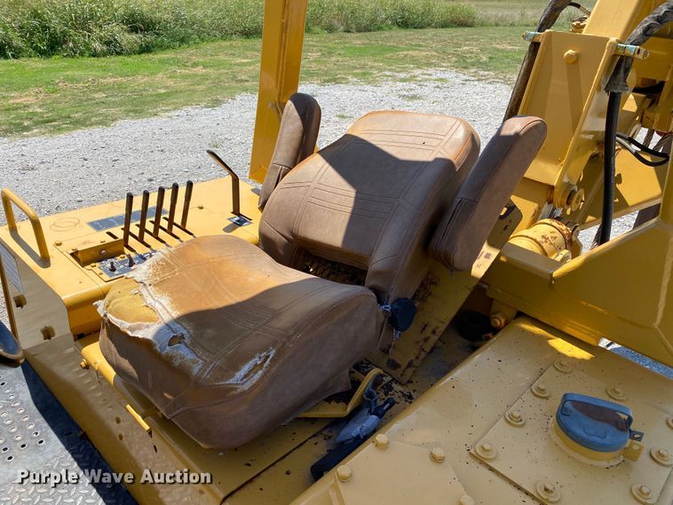 image for item JW9468 1993 Vermeer Flextrak 115  cable plow