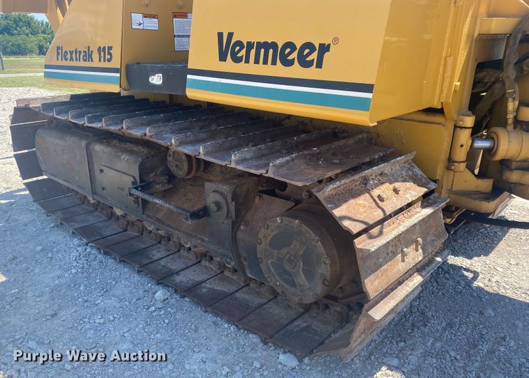 image for item JW9468 1993 Vermeer Flextrak 115  cable plow