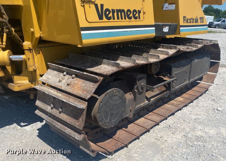 image for item JW9468 1993 Vermeer Flextrak 115  cable plow