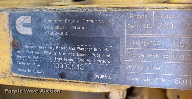 image for item JW9468 1993 Vermeer Flextrak 115  cable plow