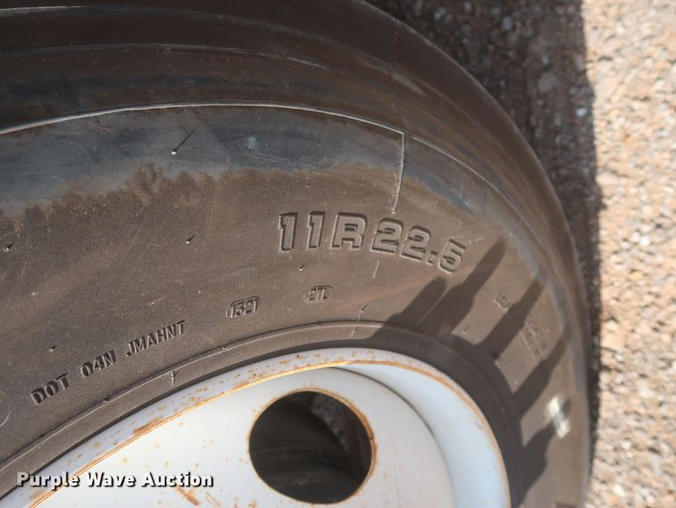 image for item JX9219 2007 Sterling L7500  oil distributor truck