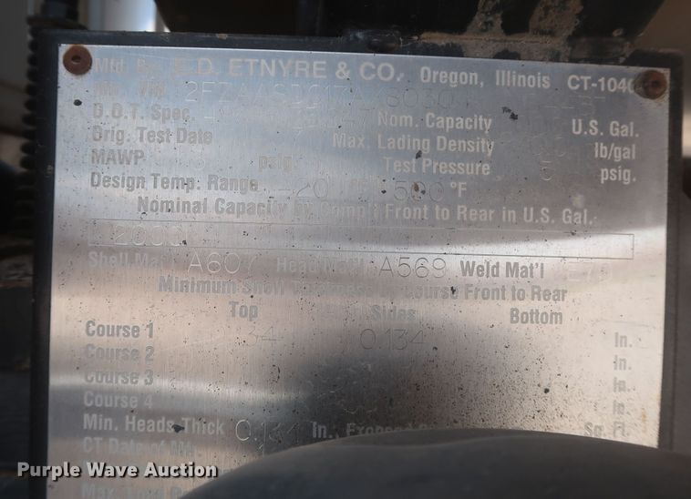 image for item JX9219 2007 Sterling L7500  oil distributor truck