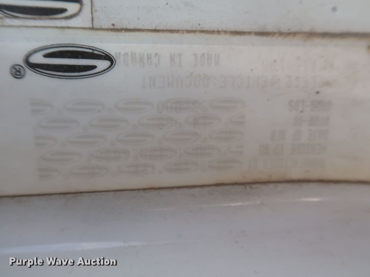 image for item JX9219 2007 Sterling L7500  oil distributor truck