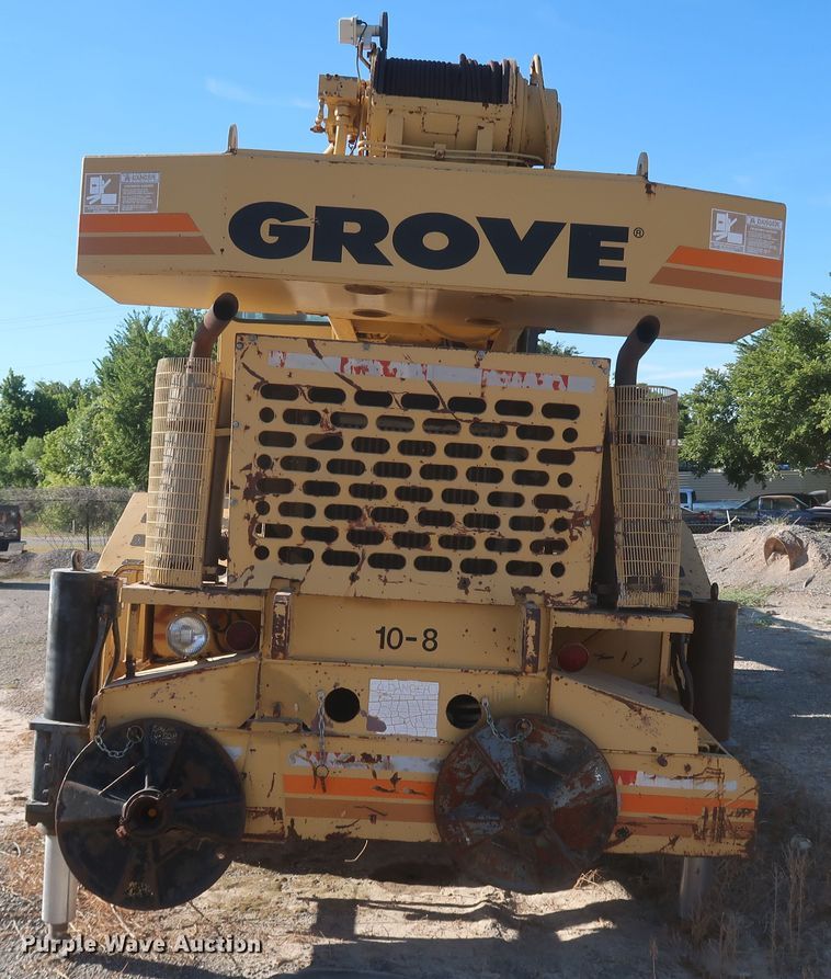 image for item JX9229 1982 Grove RT630  crane