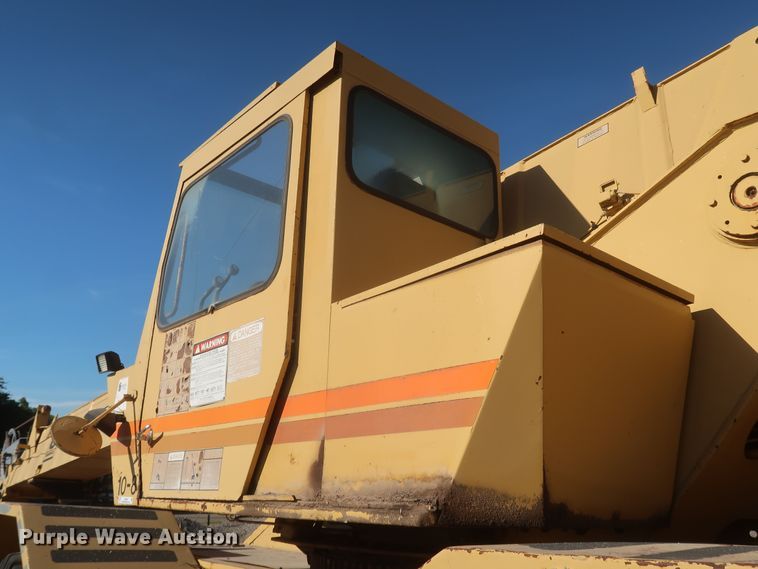 image for item JX9229 1982 Grove RT630  crane