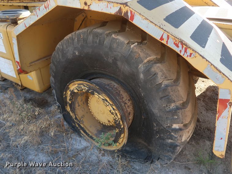 image for item JX9229 1982 Grove RT630  crane