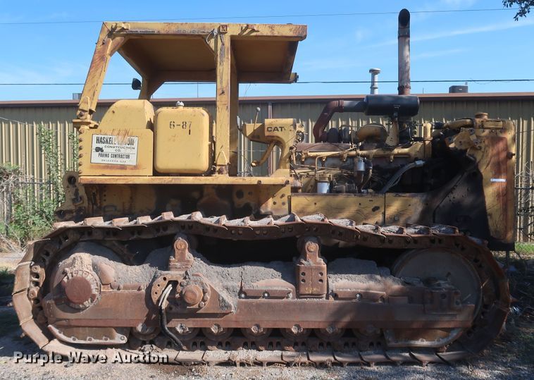 image for item JX9230 1984 Caterpillar D8K  crawler tractor