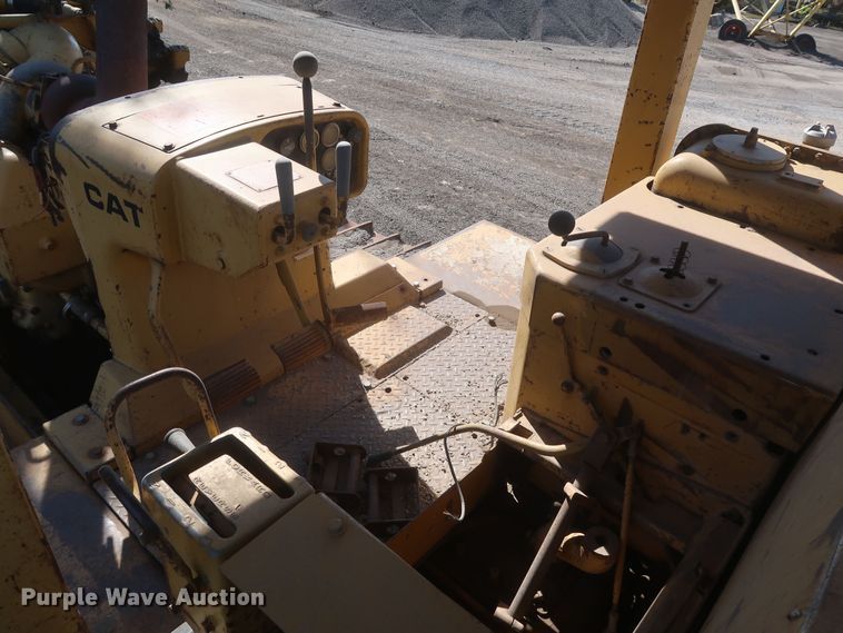 image for item JX9230 1984 Caterpillar D8K  crawler tractor