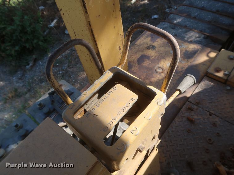 image for item JX9230 1984 Caterpillar D8K  crawler tractor