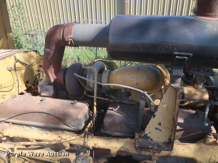 image for item JX9230 1984 Caterpillar D8K  crawler tractor