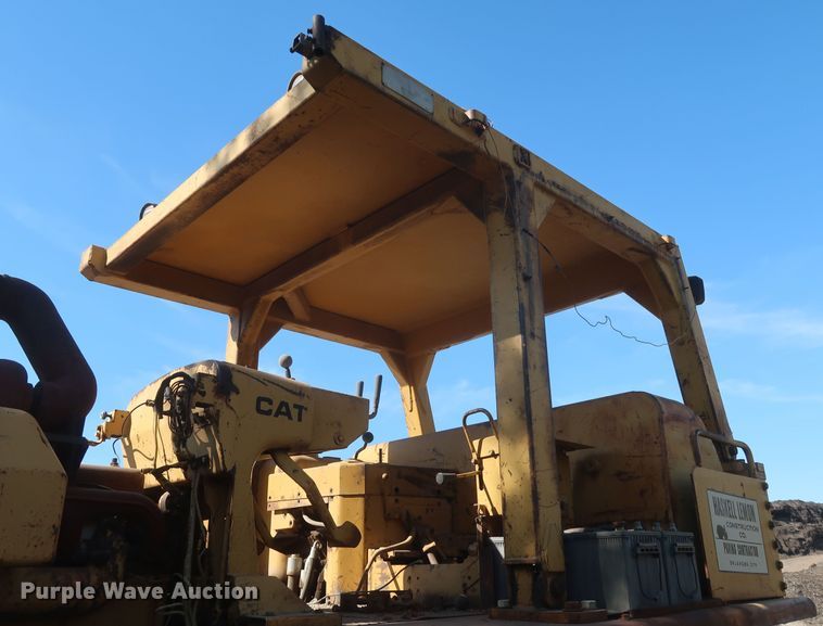 image for item JX9230 1984 Caterpillar D8K  crawler tractor