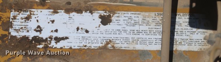 image for item JX9231 2000 GMC C7500  oil distributor truck