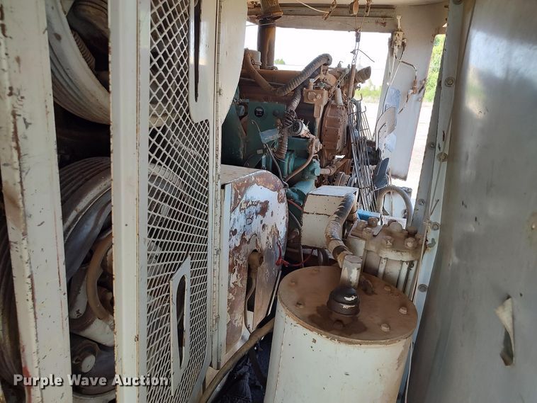 image for item JX9238 Link Belt LS118  crane