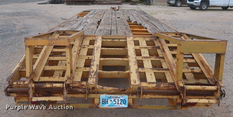 image for item JX9239 2002 Belshe  equipment trailer