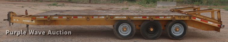 image for item JX9239 2002 Belshe  equipment trailer