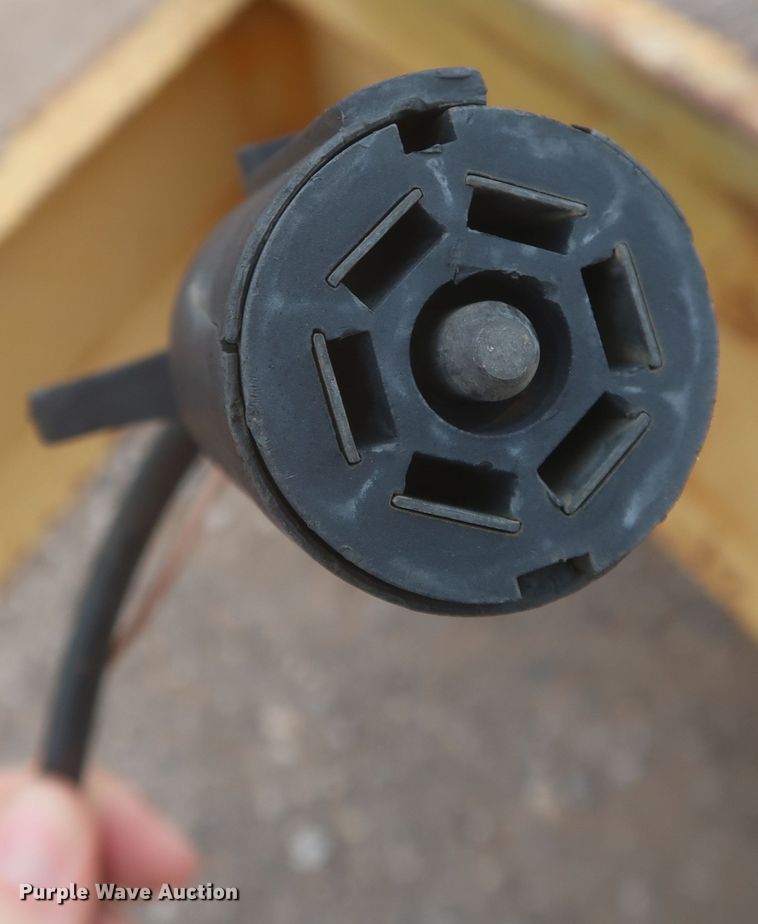 image for item JX9239 2002 Belshe  equipment trailer