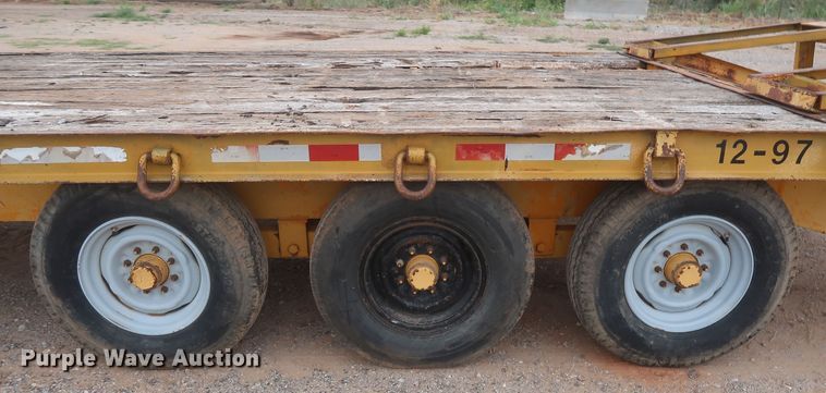 image for item JX9239 2002 Belshe  equipment trailer