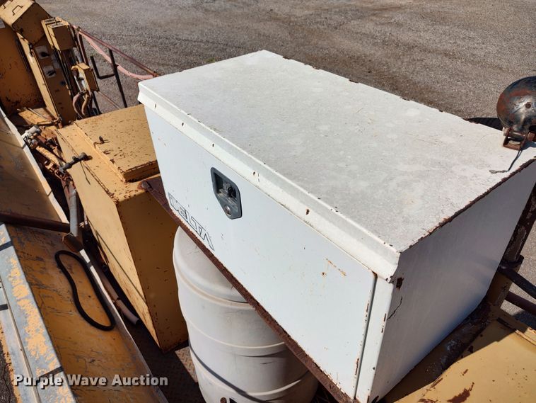 image for item JX9241 Caterpillar TC-250  texture curing machine