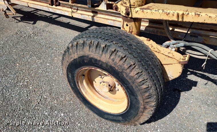 image for item JX9241 Caterpillar TC-250  texture curing machine