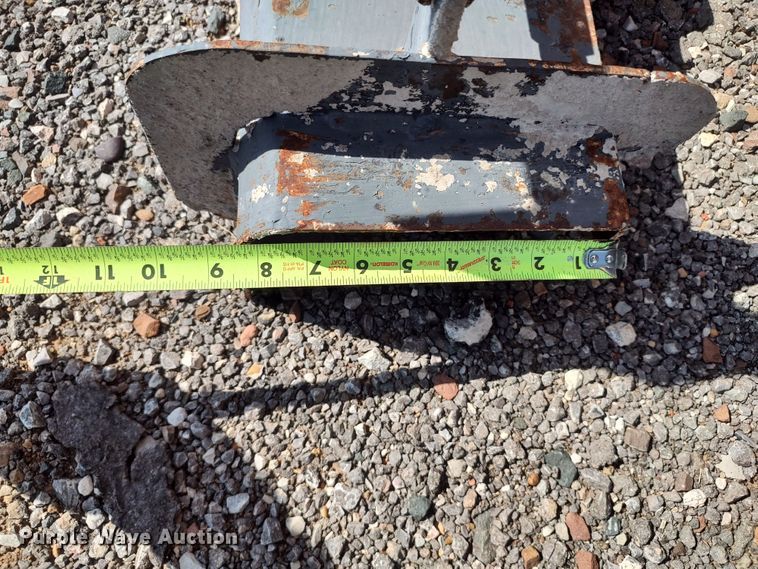 image for item JX9242 Curb Dog CD3300  curb machine