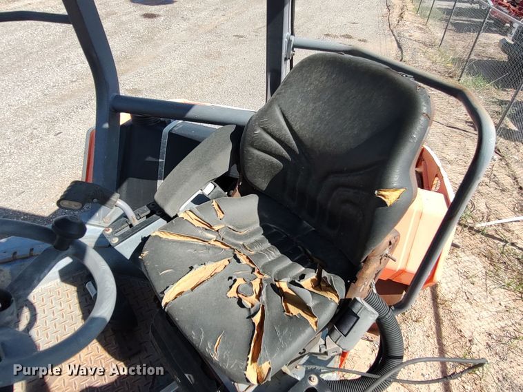 image for item JX9243 2002 Hamm HD130  double drum vibratory roller