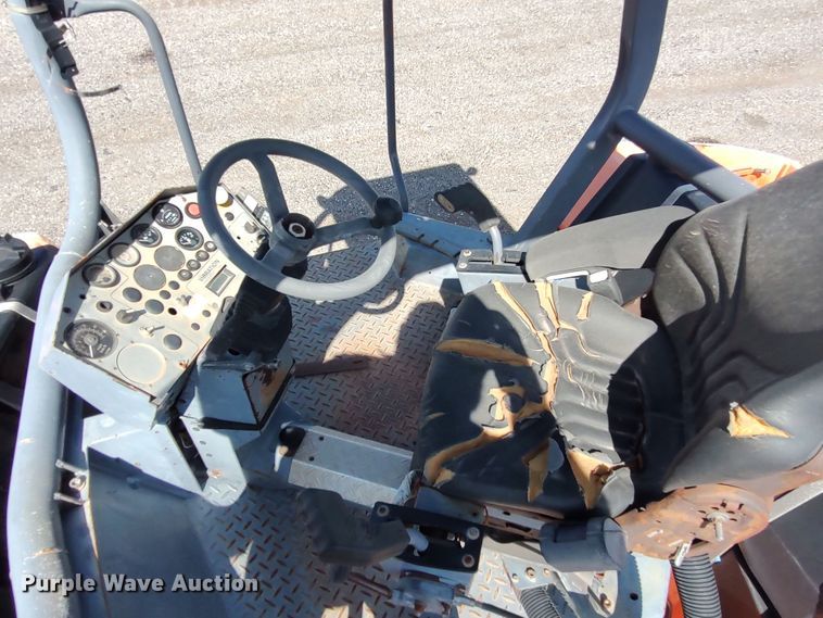 image for item JX9243 2002 Hamm HD130  double drum vibratory roller