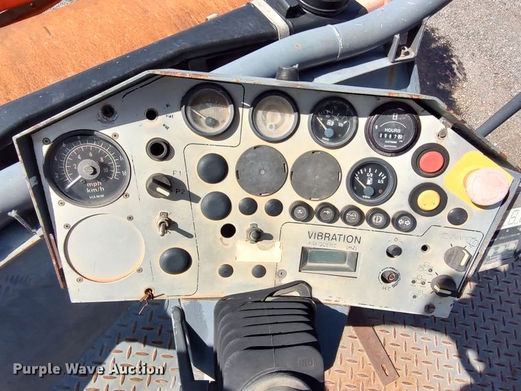 image for item JX9243 2002 Hamm HD130  double drum vibratory roller