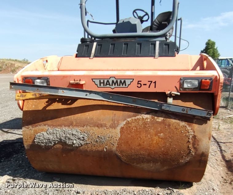 image for item JX9243 2002 Hamm HD130  double drum vibratory roller