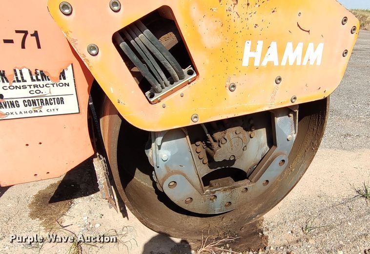 image for item JX9243 2002 Hamm HD130  double drum vibratory roller