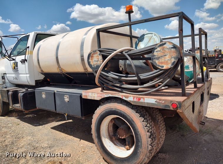 image for item JX9245 1993 Chevrolet Kodiak C5500  tank truck