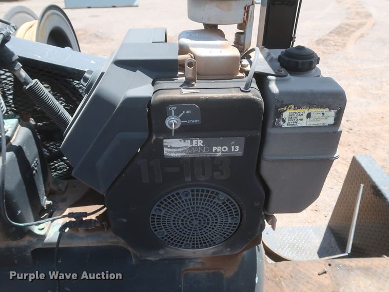 image for item JX9252 1998 Ford F700  utility / service truck