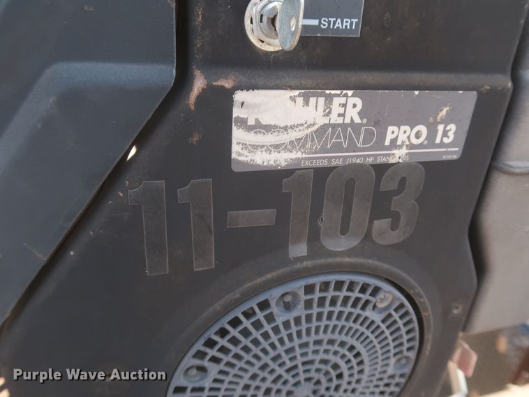 image for item JX9252 1998 Ford F700  utility / service truck