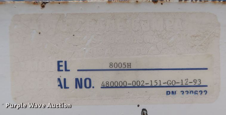 image for item JX9252 1998 Ford F700  utility / service truck