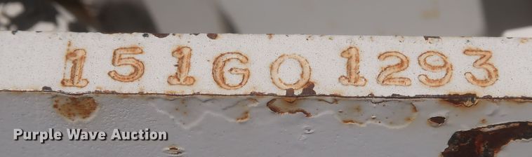 image for item JX9252 1998 Ford F700  utility / service truck