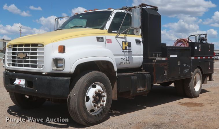 image for item JX9254 1998 Chevrolet C7500  utility / service truck