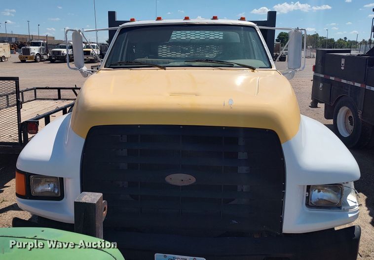 image for item JX9255 1996 Ford F700  dump flatbed truck