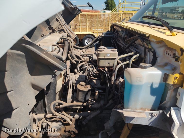 image for item JX9255 1996 Ford F700  dump flatbed truck