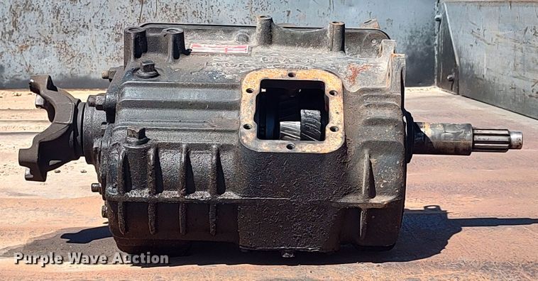 image for item JX9255 1996 Ford F700  dump flatbed truck