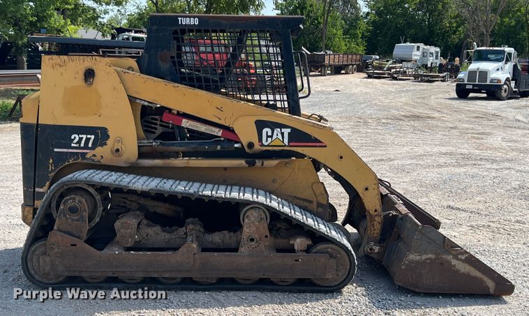 image for item JX9451 2003 Caterpillar 277  tracked skid steer loader