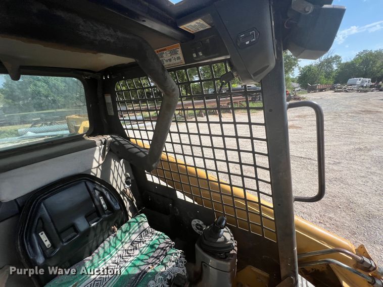 image for item JX9451 2003 Caterpillar 277  tracked skid steer loader