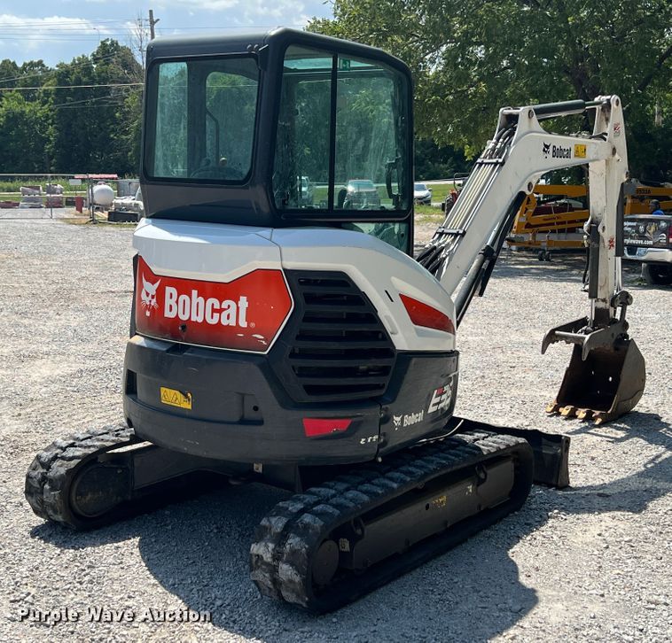 image for item JX9492 2018 Bobcat E35  mini excavator